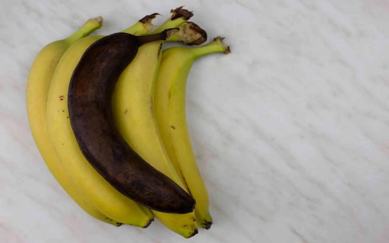 Si possono mangiare le banane nere